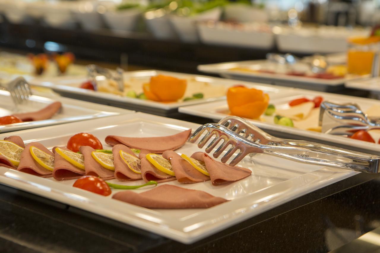 Gherdan Gold Hotel คอนยา ภายนอก รูปภาพ