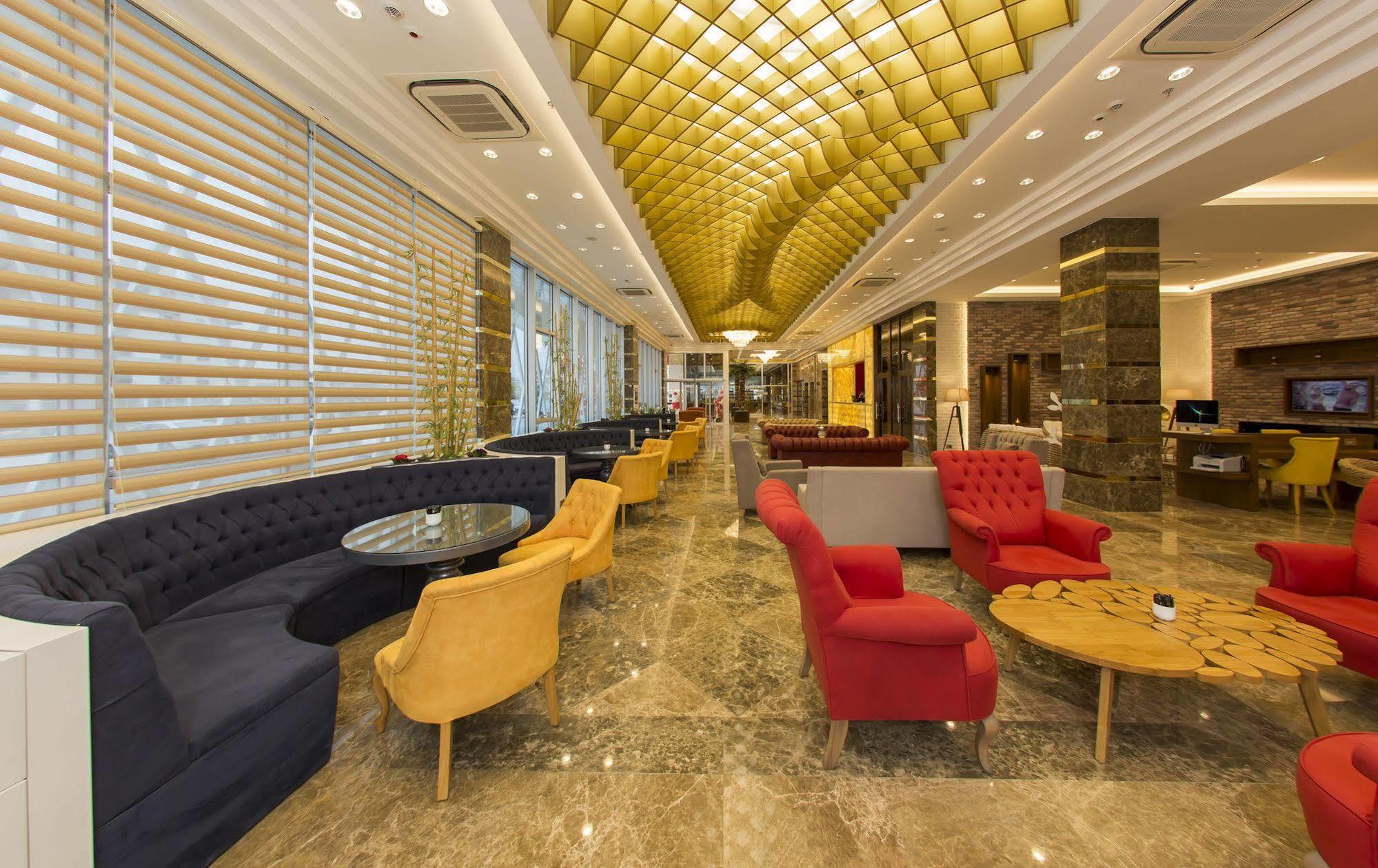 Gherdan Gold Hotel คอนยา ภายนอก รูปภาพ